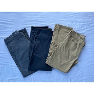 Men's Pants Lot of Three Size 34 x 32, Lee Extreme Comfort, Levi's 514, Blue/Tan